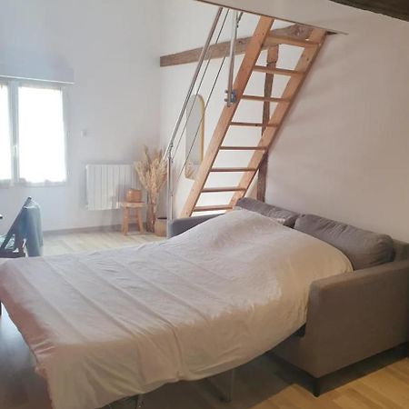 Chambre Chez L'Habitant Avec Petit Dejeuner A 5 Mins Du Futuroscope Chasseneuil-du-Poitou Exteriör bild